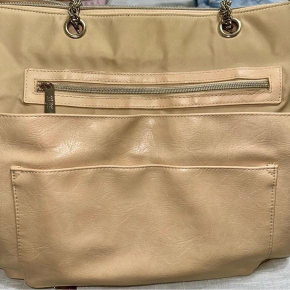 BEIS Tan Cream Large Diaper Bag OS - Picture 11 of 11